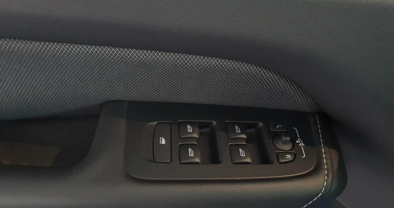 Volvo XC 60 cena 179900 przebieg: 54994, rok produkcji 2020 z Wysokie Mazowieckie małe 191